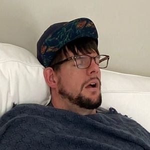 Meet your Posher, Johnny